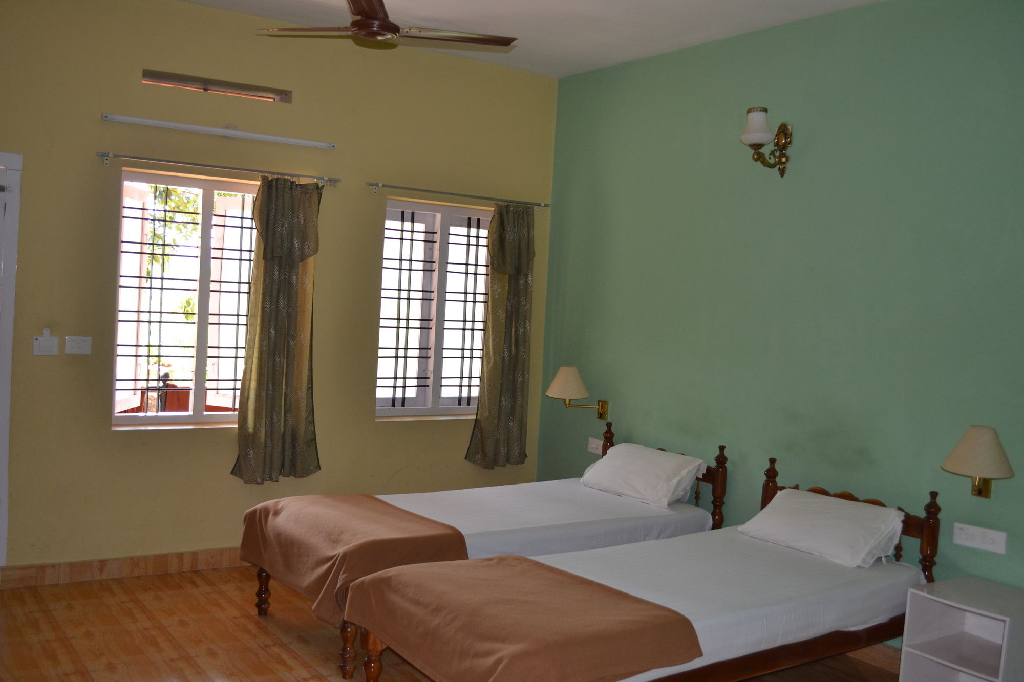 Kerala House Lägenhet Thekkady Exteriör bild