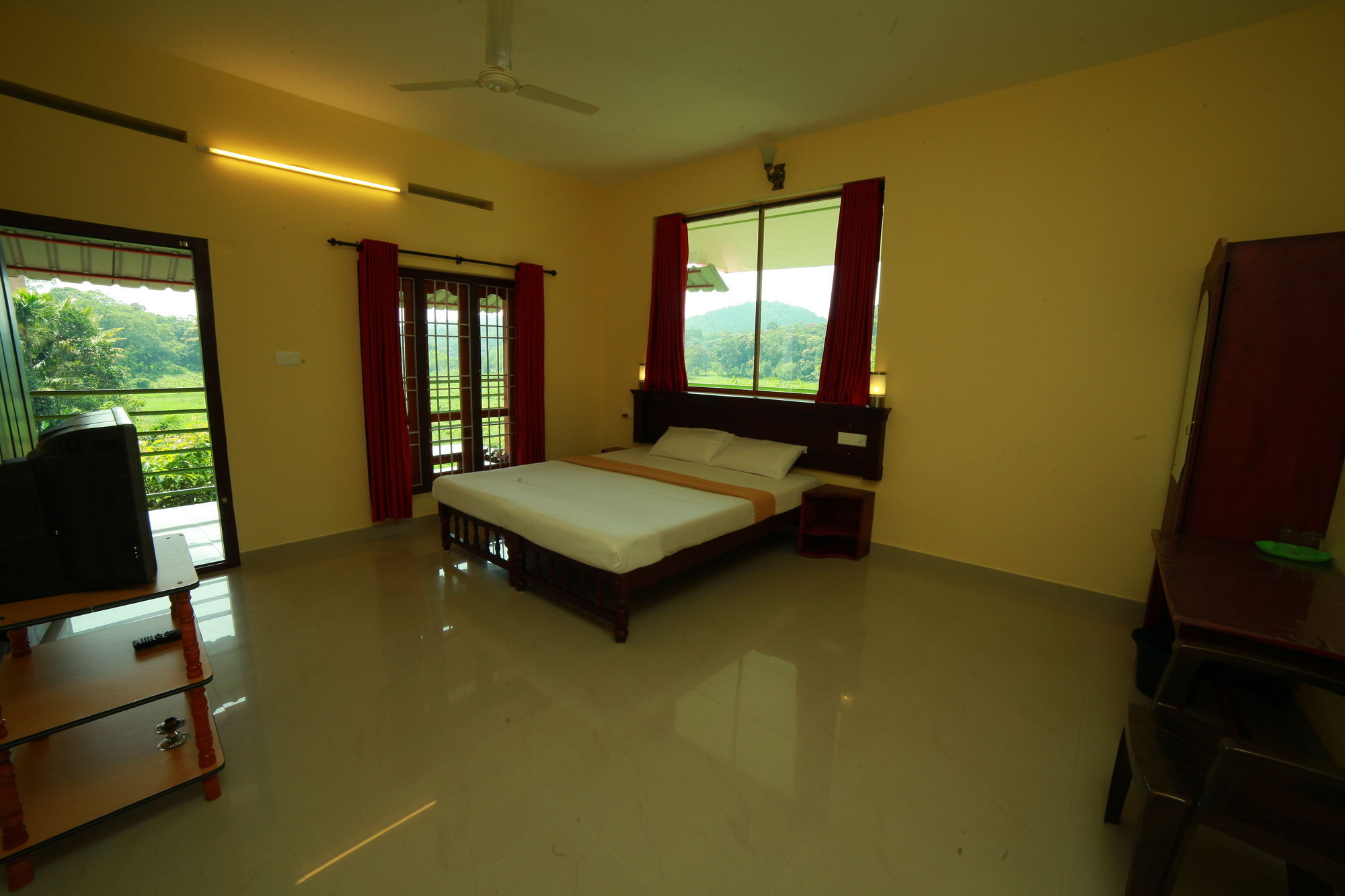 Kerala House Lägenhet Thekkady Exteriör bild